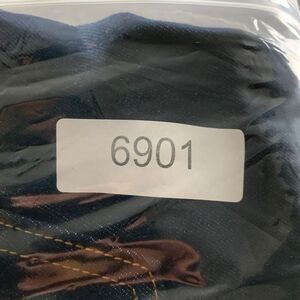 NWT Levis 550 Jeans Mens 42x31 Relaxed Blue Dark Wash‎